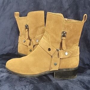 ​Marc Fisher Tan Suede Buckle Moto Ankle Boots Block Heel Size 9